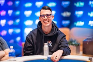 Lukas Robinson品尝WPT之旅名人体验